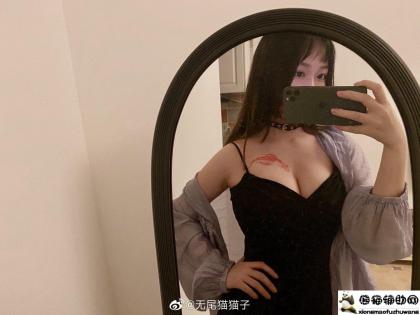 微博友谊晒图贴,第一届清凉吊带大赛开始