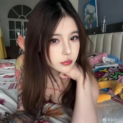 008jGhbCgy1hve539bvf5j30n00mv412.jpg